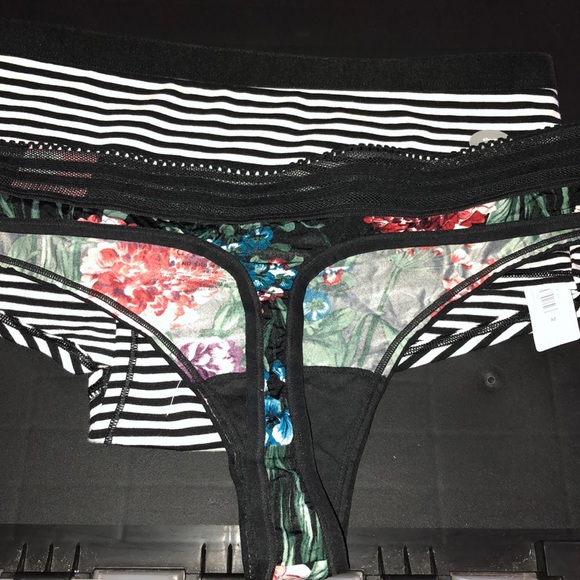 New Intimate Bundle - Picture 2 of 6